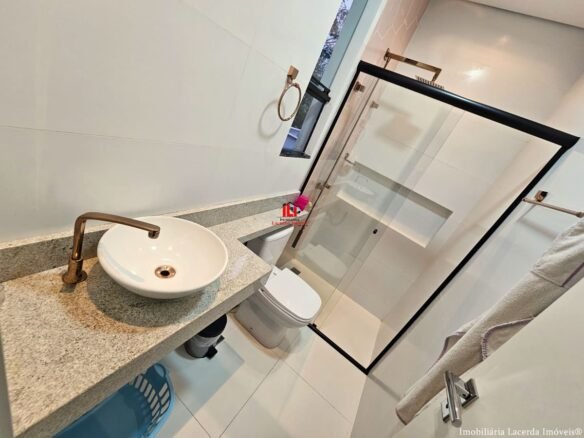 Alphaville Manaus 4 Casa duplex 4 quartos Venda Aluguel Ponta Negra Manaus