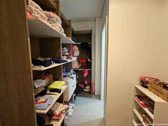 Alphaville Manaus 4 Casa duplex 4 quartos Venda Aluguel Ponta Negra Manaus